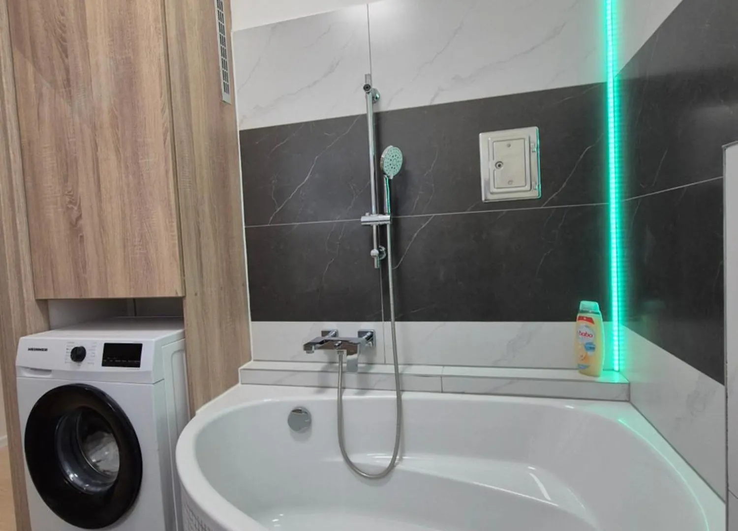 T13 Budapest Two-Bedroom Apartment