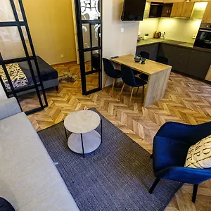 Apartamento E13 - Elegant, Budapest