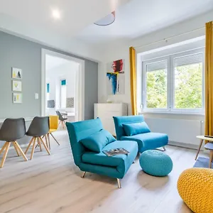 Apartamento Bpr Color Fusion With A/c, Budapest