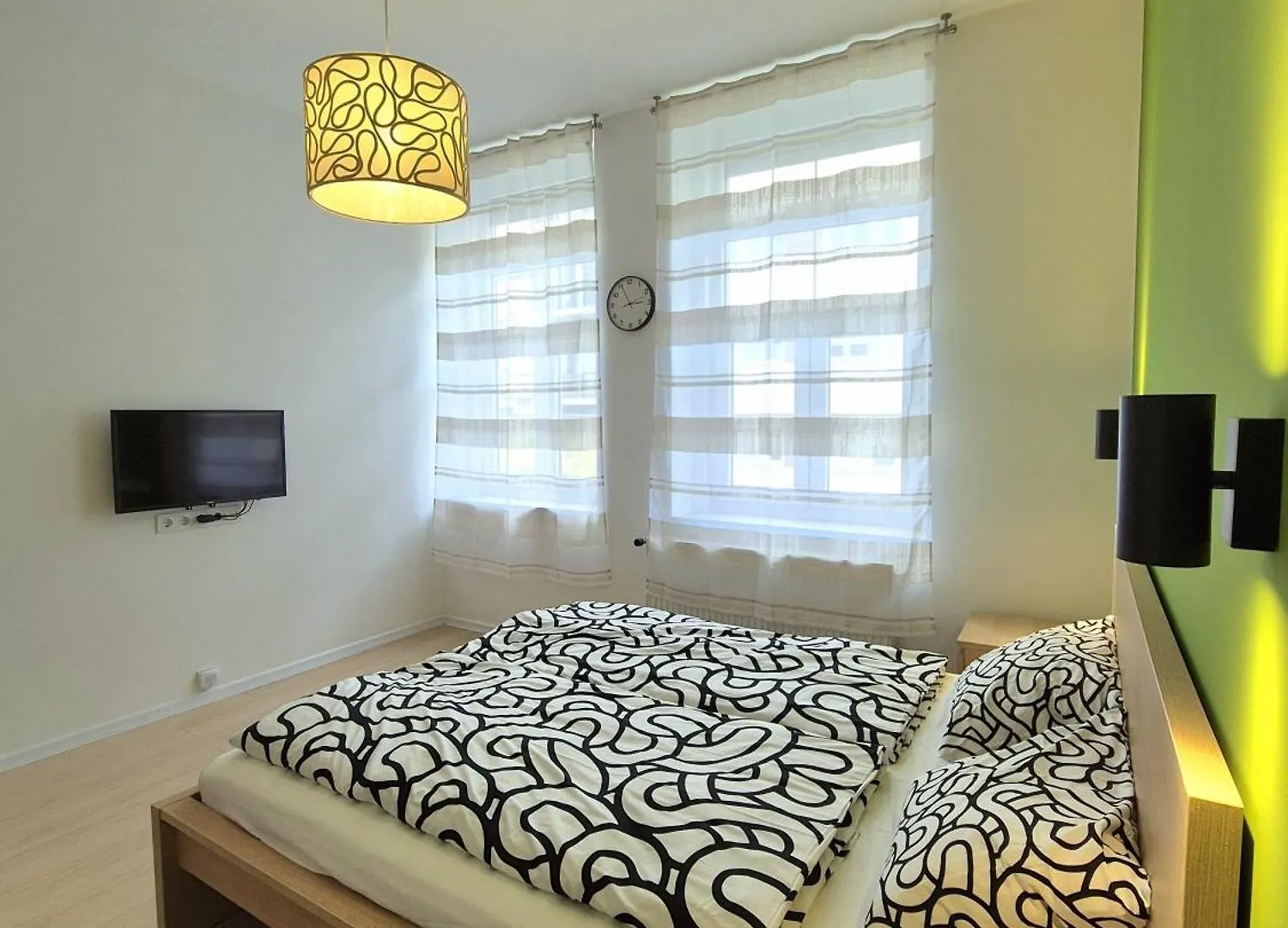 T13 Budapest Two-Bedroom Apartment