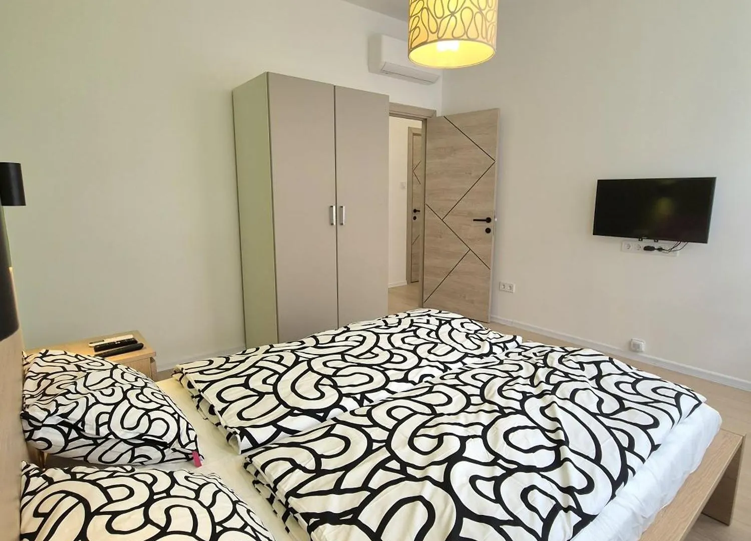 T13 Budapest Two-Bedroom Apartment 0*,  Hungary