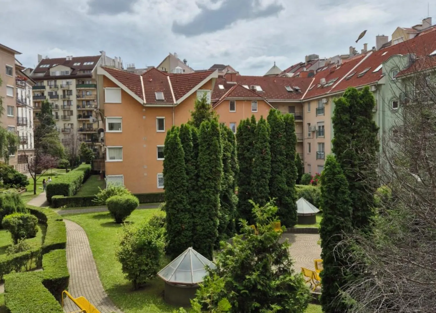 T13 Budapest Two-Bedroom Apartment